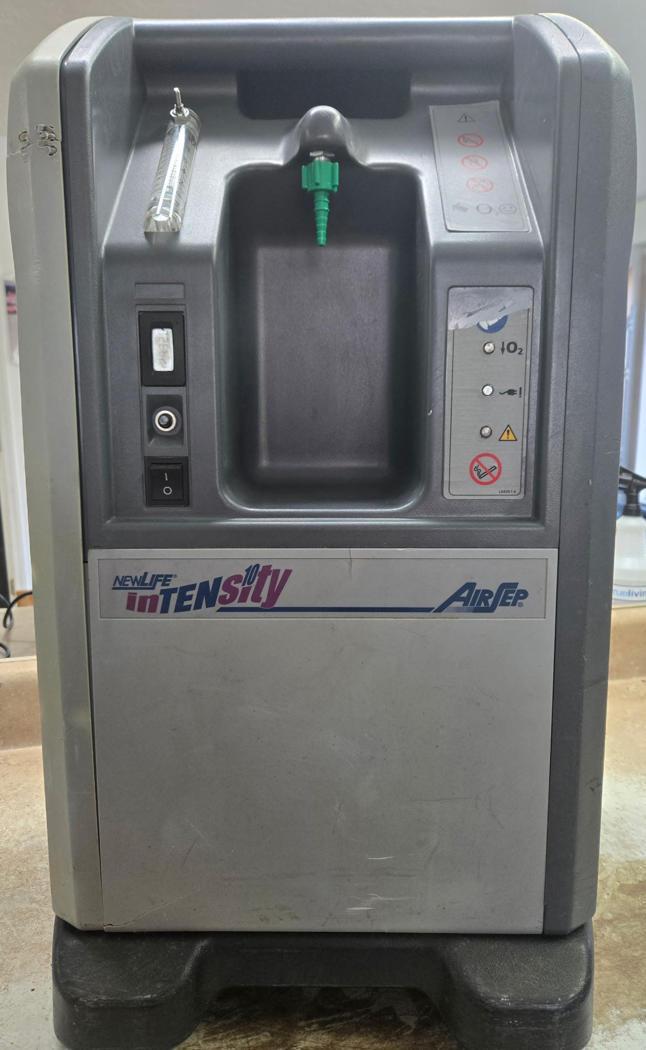 Reconditioned Airsep Intensity 10LPM Oxygen Concentrator *SCRATCH AND DENT #3*