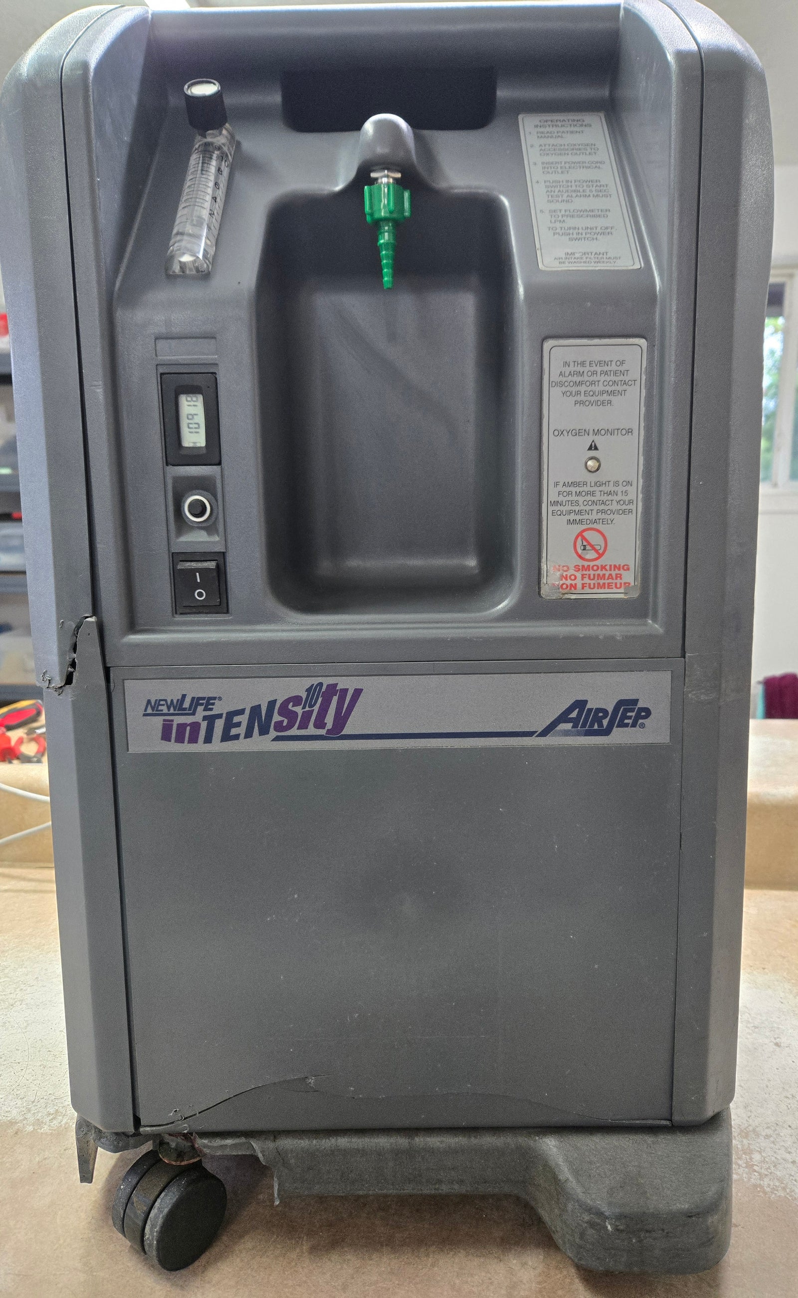 Reconditioned Airsep Intensity 10LPM Oxygen Concentrator *SCRATCH AND DENT*