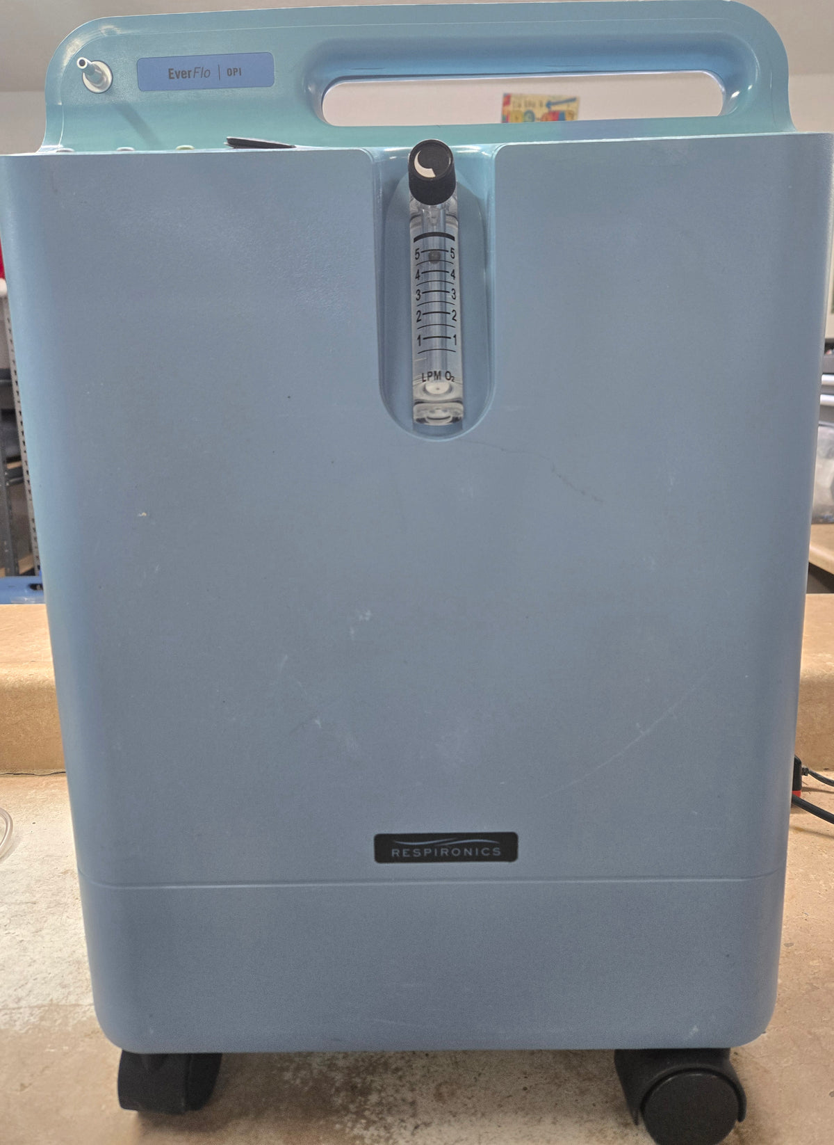 SCRATCH AND DENT Reconditioned Respironics EverFlo 5LPM Oxygen Concentrator #2