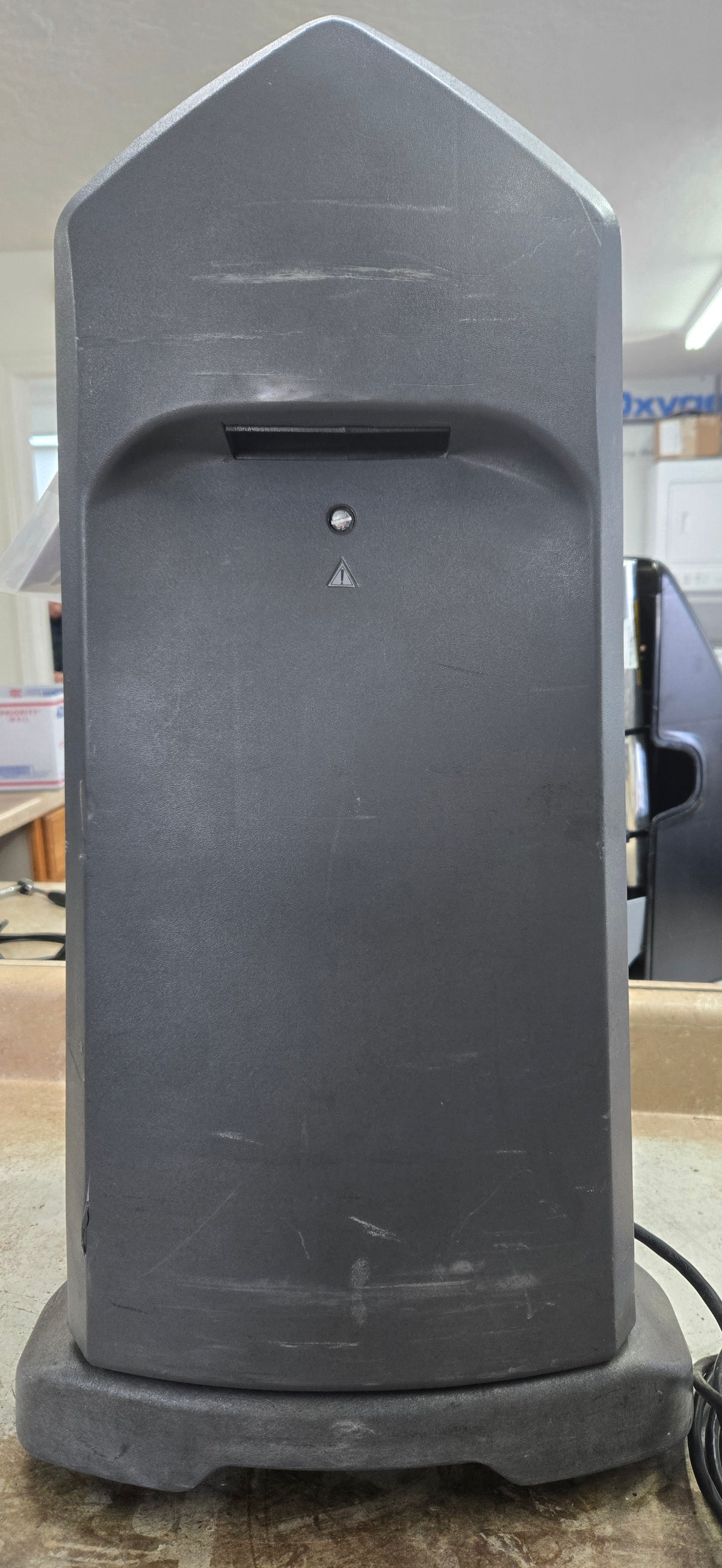 Reconditioned Airsep Intensity 10LPM Oxygen Concentrator *SCRATCH AND DENT #1*