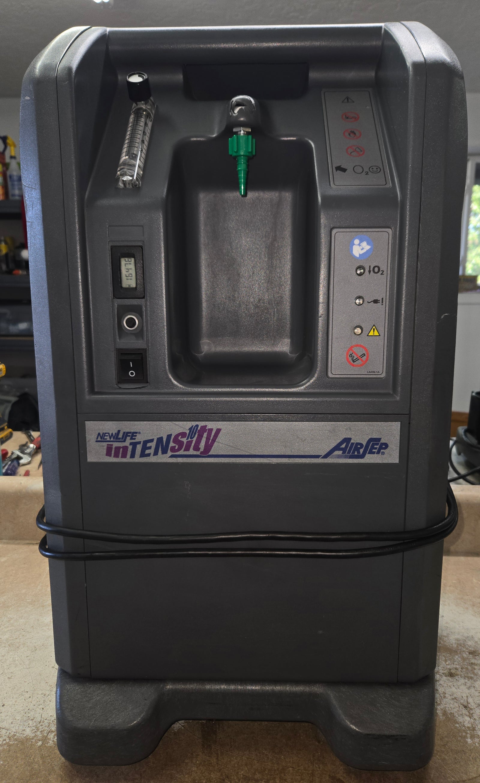 Reconditioned Airsep Intensity 10LPM Oxygen Concentrator *SCRATCH AND DENT #1*