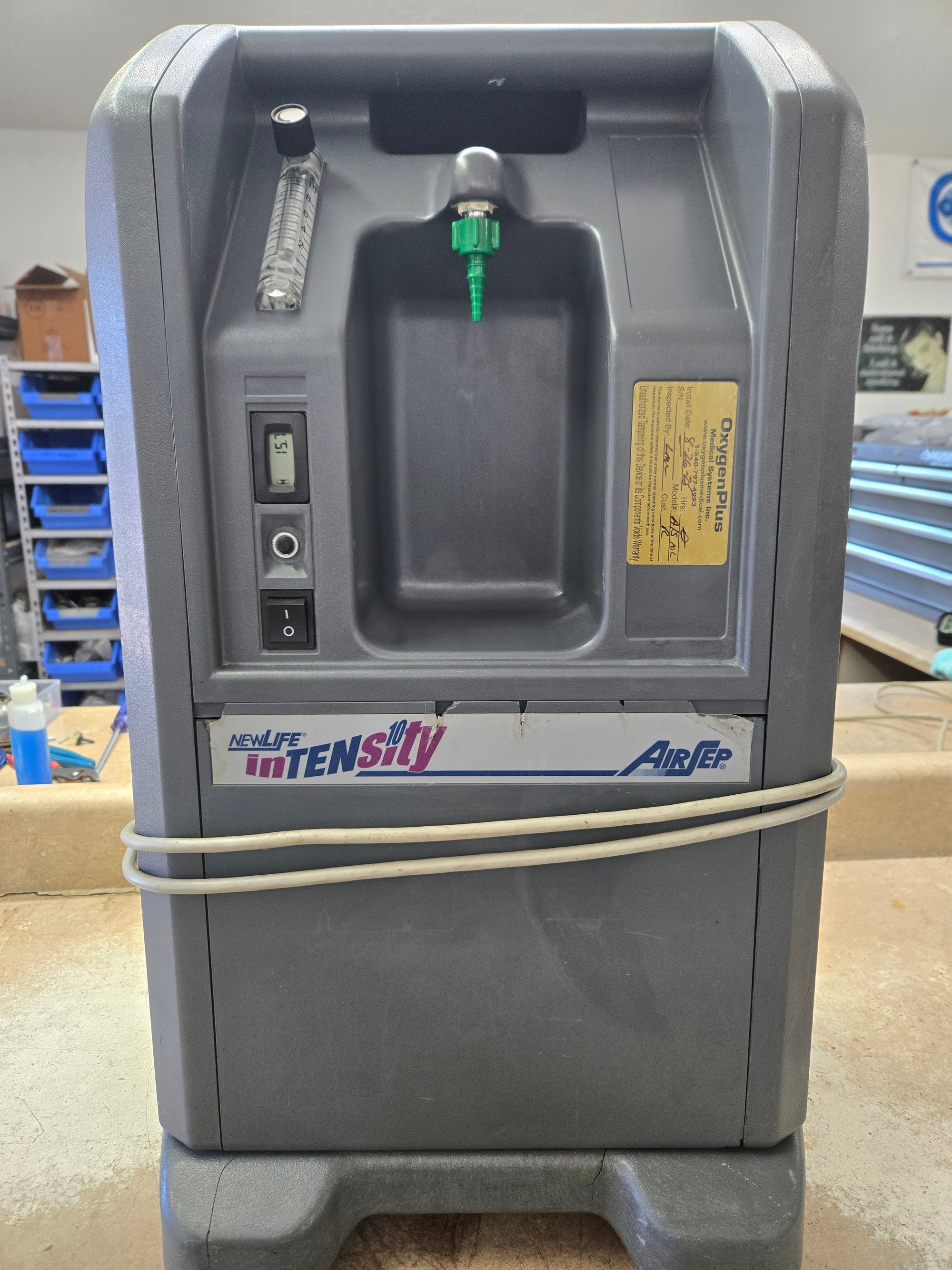 Reconditioned Airsep Intensity 10LPM Oxygen Concentrator *SCRATCH AND DENT D*